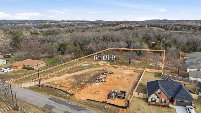 1711 Cathey Drive, Denison, TX 75020