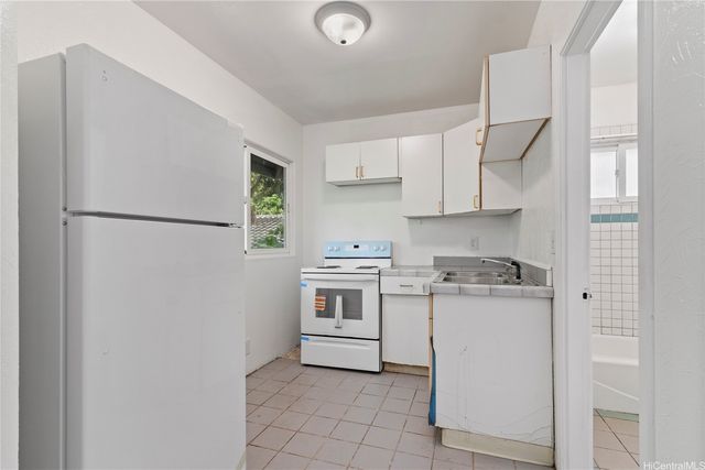 54-230 Hauula Homestead Road A, Hauula, HI 96717