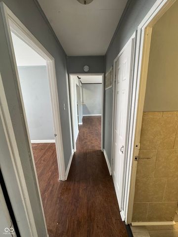 4715 E 33rd Street, Indianapolis, IN 46218