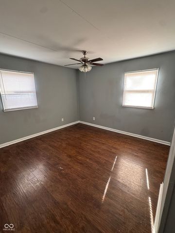 4715 E 33rd Street, Indianapolis, IN 46218