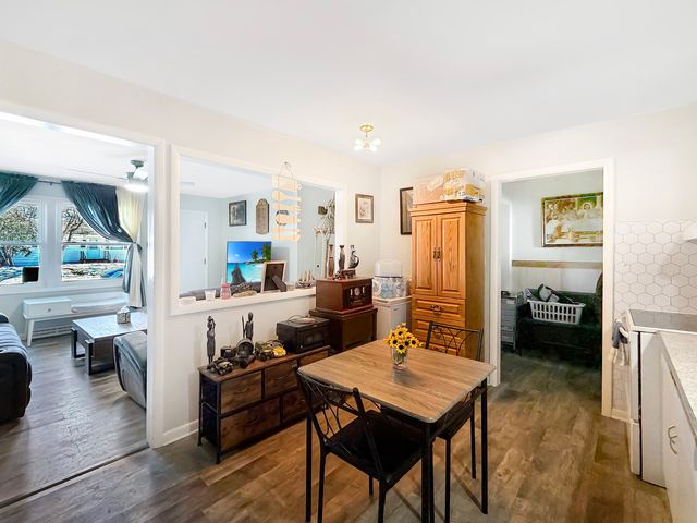 1427 Mark Drive, Freeport, IL 61032