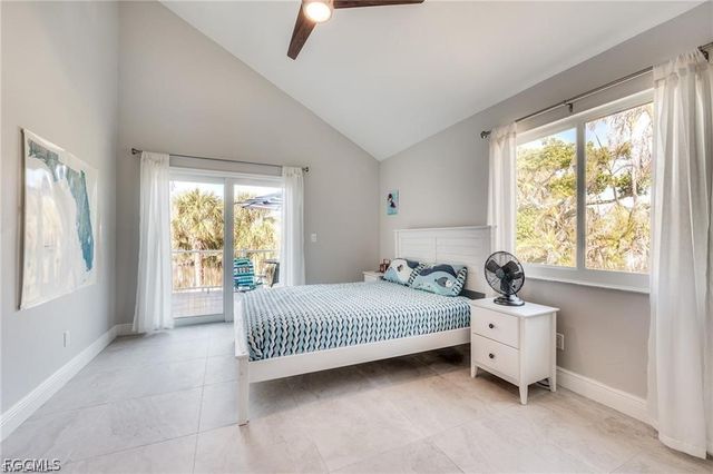 785 Rabbit RD, Sanibel, FL 33957