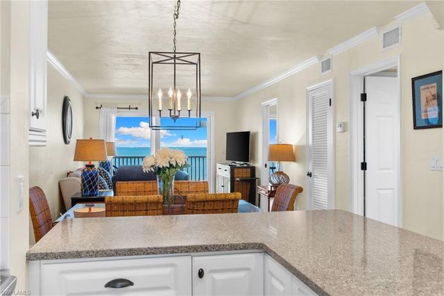 5000 ESTERO BLVD 305, Fort Myers Beach, FL 33931