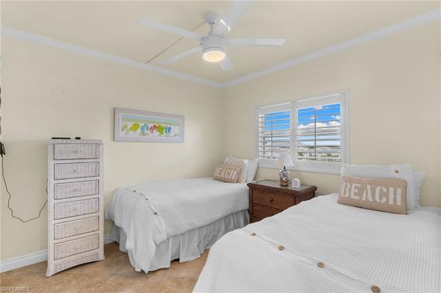 5000 ESTERO BLVD 305, Fort Myers Beach, FL 33931