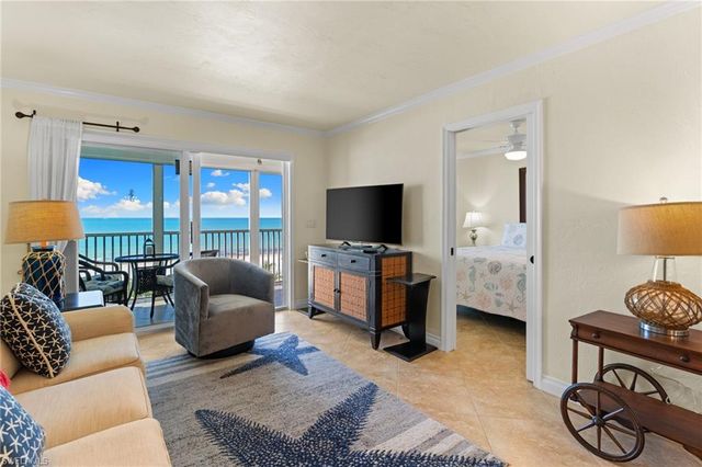 5000 ESTERO BLVD 305, Fort Myers Beach, FL 33931