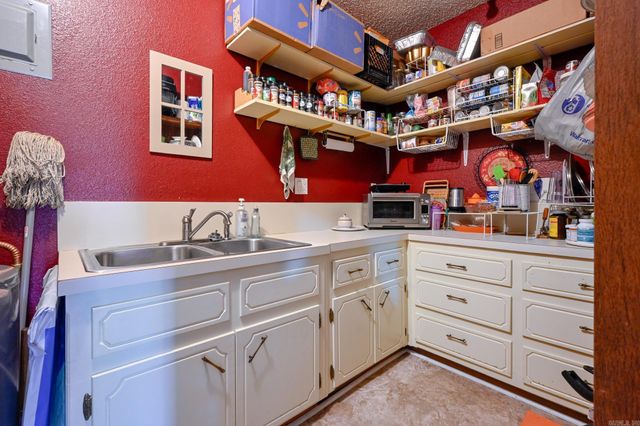 1204 Texas Street, Mena, AR 71953