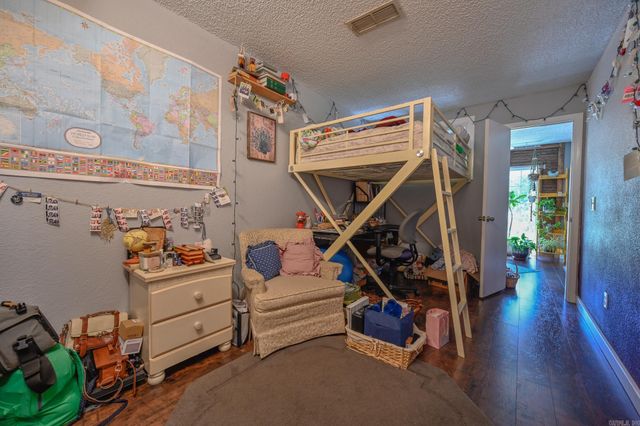 1204 Texas Street, Mena, AR 71953