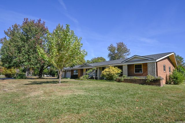 1204 Texas Street, Mena, AR 71953