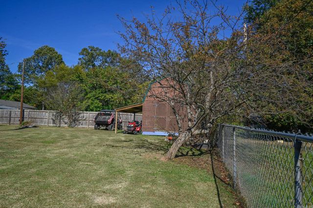 1204 Texas Street, Mena, AR 71953