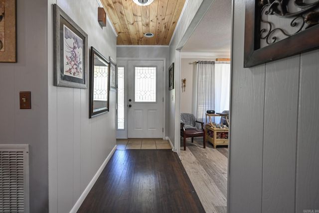 1204 Texas Street, Mena, AR 71953