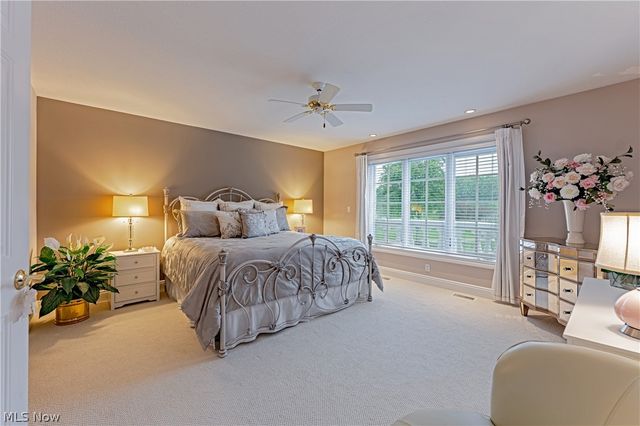 16770 Staffordshire Court, Chagrin Falls, OH 44023