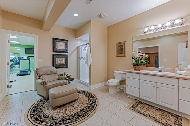 16770 Staffordshire Court, Chagrin Falls, OH 44023