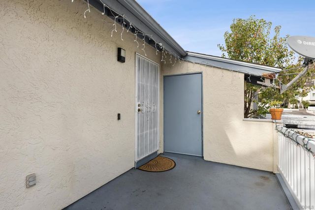 10382 Alphonse St F4, Santee, CA 92071