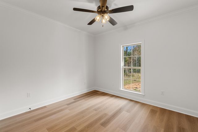 44 Sapphire Dr., Purvis, MS 39475