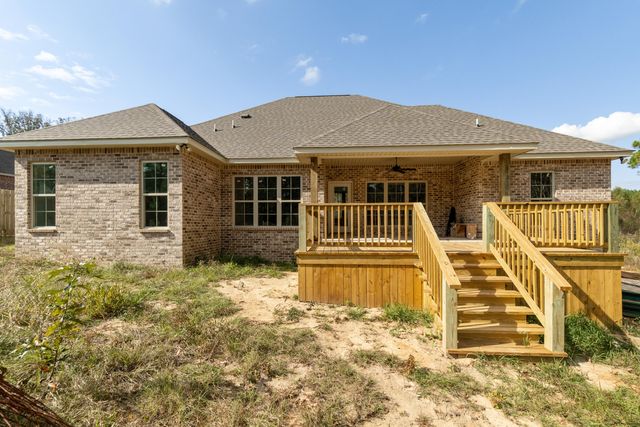 44 Sapphire Dr., Purvis, MS 39475