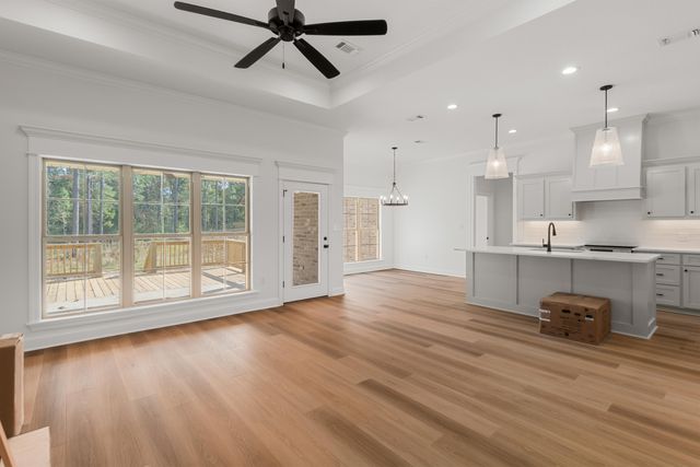 44 Sapphire Dr., Purvis, MS 39475