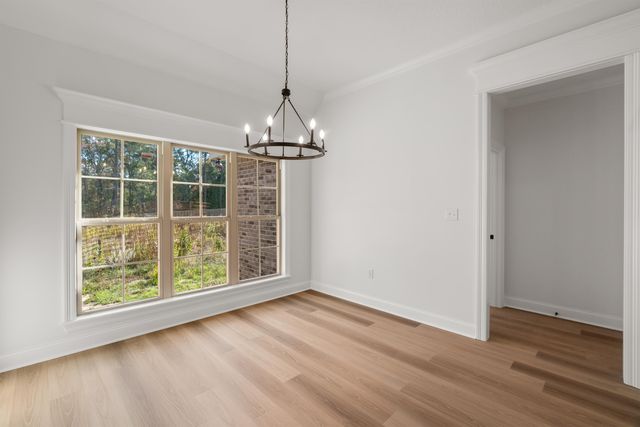 44 Sapphire Dr., Purvis, MS 39475