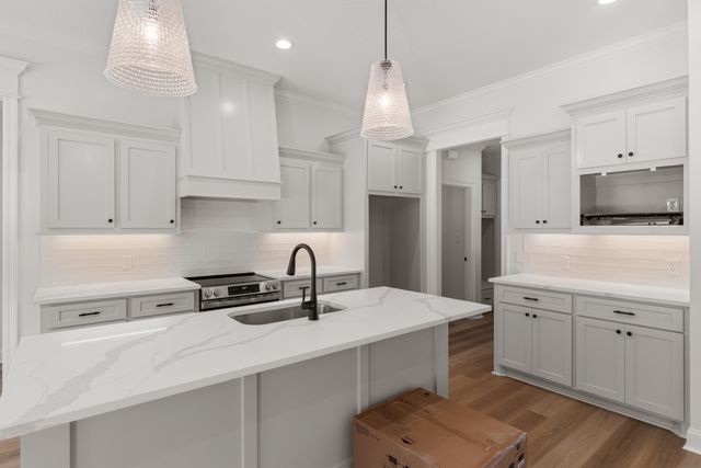 44 Sapphire Dr., Purvis, MS 39475