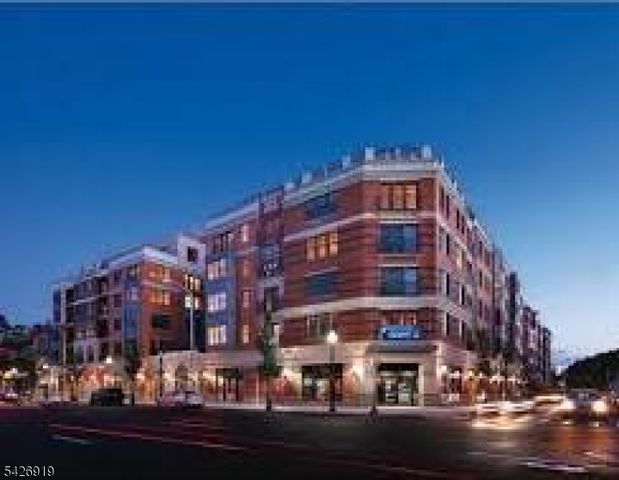 40 Park, Morristown Town, NJ 07960