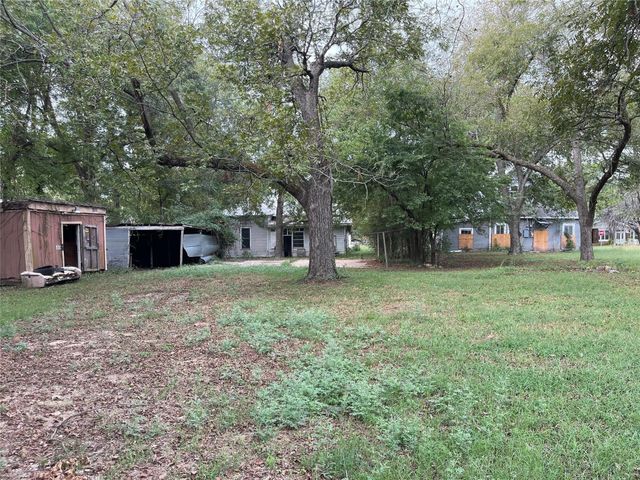317 SE 6th, Paris, TX 75460
