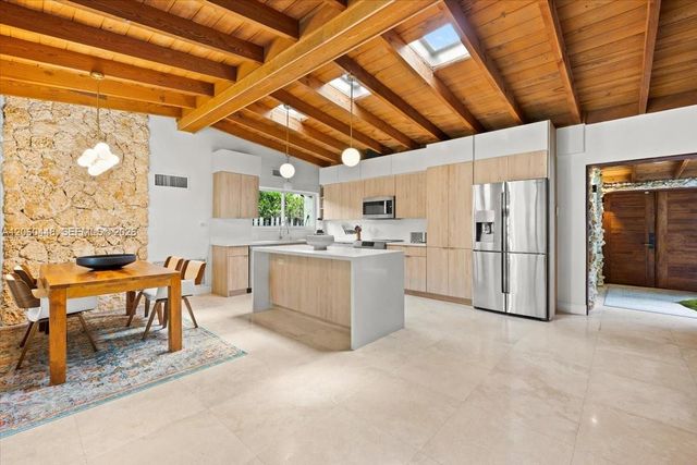 4344 S Douglas Road, Miami, FL 33133