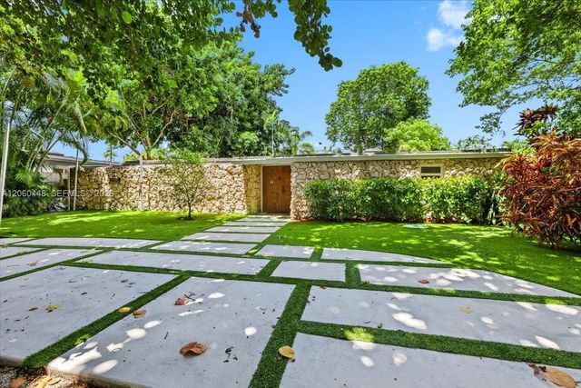4344 S Douglas Road, Miami, FL 33133