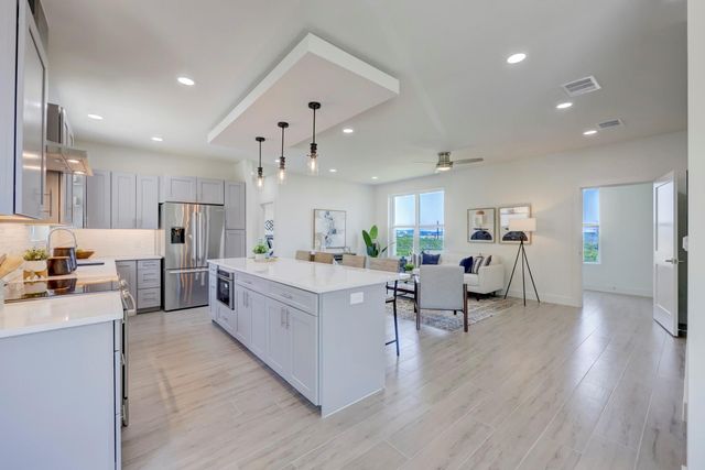 4300 Mansfield Dam RD 1221, Austin, TX 78734