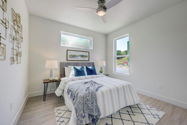 4300 Mansfield Dam RD 1221, Austin, TX 78734