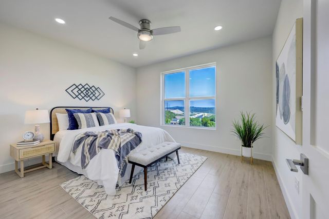 4300 Mansfield Dam RD 1221, Austin, TX 78734