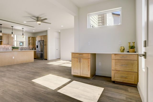 4300 Mansfield Dam RD 1221, Austin, TX 78734
