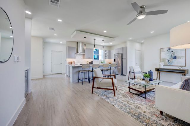 4300 Mansfield Dam RD 1221, Austin, TX 78734
