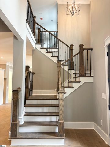 10 Autumn Leaves Way, Marietta, SC 29661