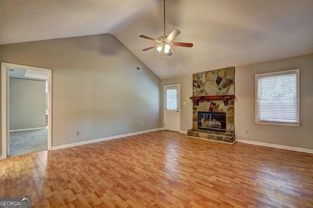 170 Pine Tree Lane, Mcdonough, GA 30252