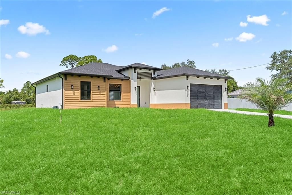 1121 Willard AVE, Lehigh Acres, FL 33972