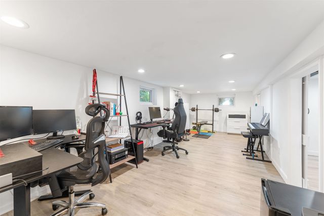 32 ARLINGTON BLVD, North Arlington, NJ 07031