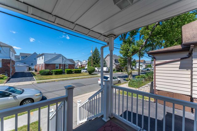 32 ARLINGTON BLVD, North Arlington, NJ 07031