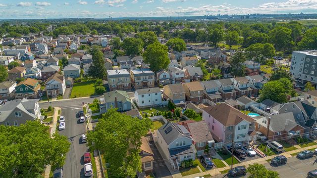 32 ARLINGTON BLVD, North Arlington, NJ 07031