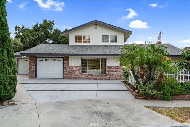 19261 Brae, Santa Ana, CA 92705