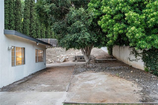 19261 Brae, Santa Ana, CA 92705