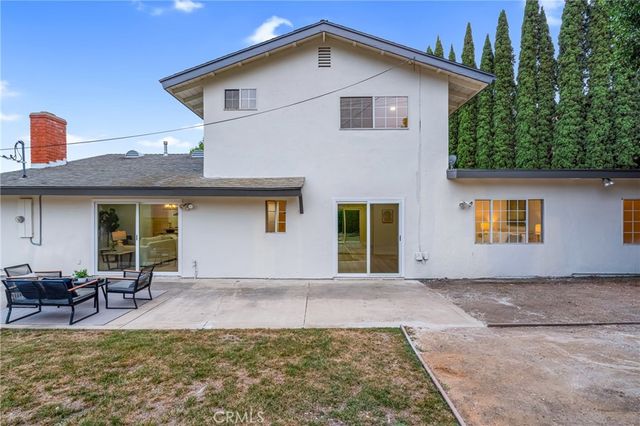 19261 Brae, Santa Ana, CA 92705