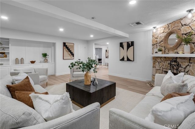 19261 Brae, Santa Ana, CA 92705