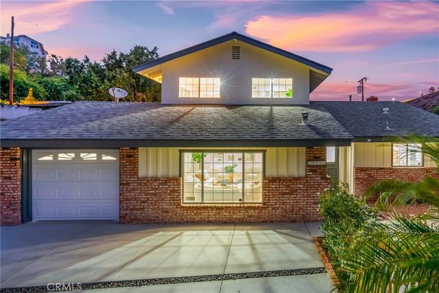 19261 Brae, Santa Ana, CA 92705