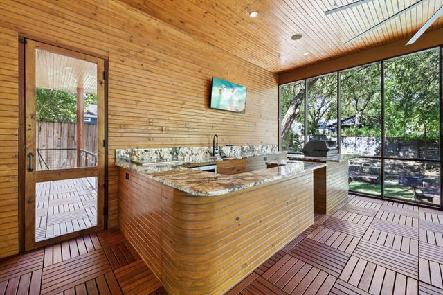 8635 San Leandro Drive, Dallas, TX 75218