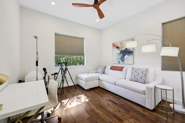 8635 San Leandro Drive, Dallas, TX 75218