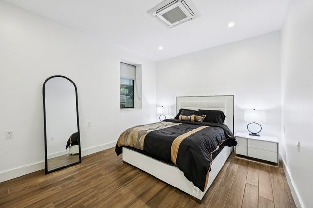 8635 San Leandro Drive, Dallas, TX 75218