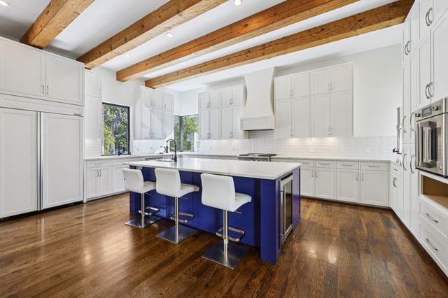 8635 San Leandro Drive, Dallas, TX 75218