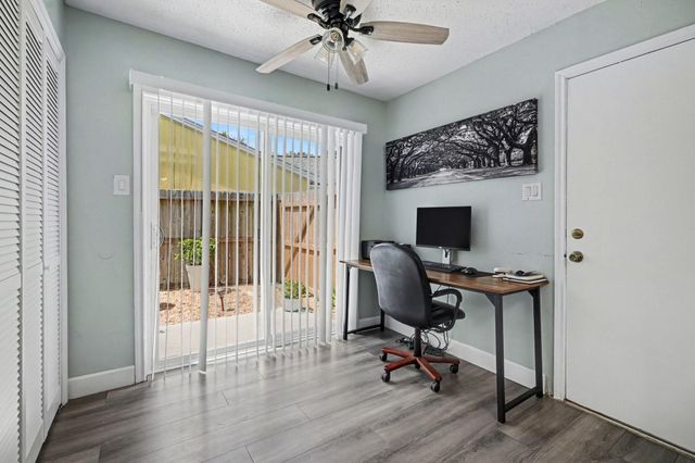 502 Magnolia Circle, League City, TX 77573