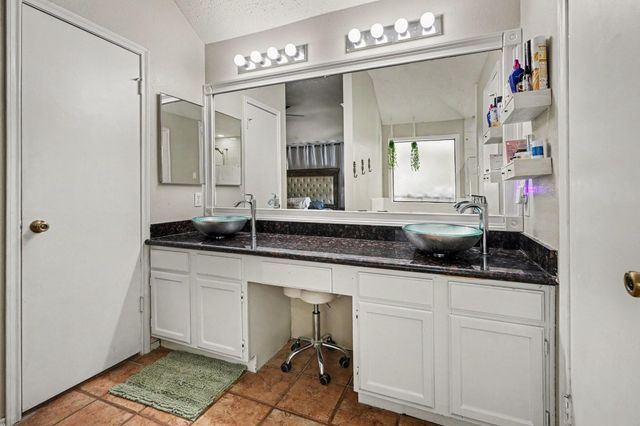 502 Magnolia Circle, League City, TX 77573