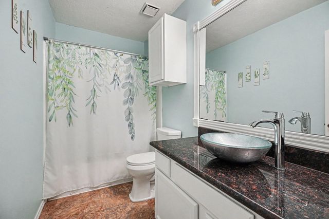 502 Magnolia Circle, League City, TX 77573