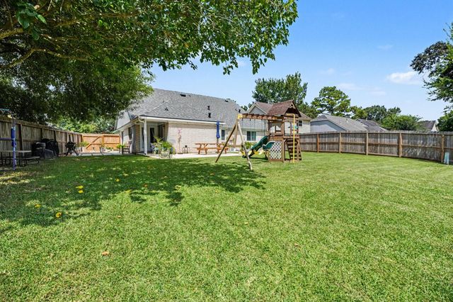 502 Magnolia Circle, League City, TX 77573